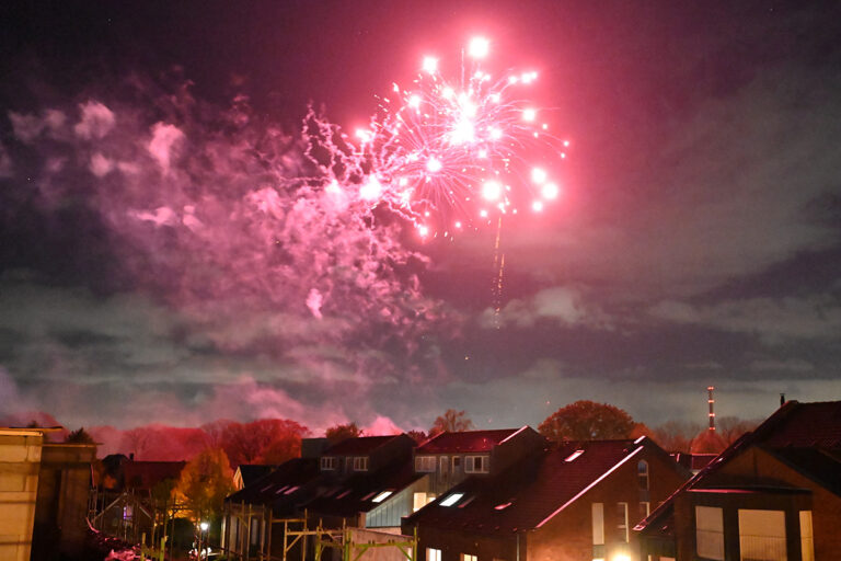 Sim-Jü 2025 in Werne: Montagabend mit Feuerwerk