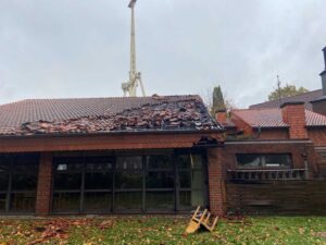 Ein Feuer griff auf den Dachstuhl des Martin-Luther-Gemeindezentrums über. Foto: Ev. Gemeinde