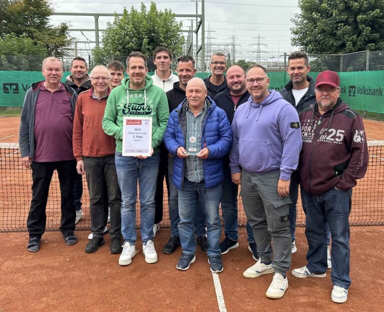 Die Hobby-Tennisspieler der BSG Gersteinwerk sind Vize-Westfalenmeister geworden. Foto: Bernd Sickmann