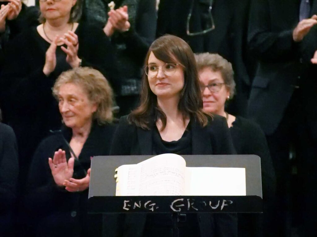 Kirchenmusikerin Annette Drengk leitete die Aufführung der Petite Messe solennelle in der Martin-Luther-Kirche. Foto: Schwarze