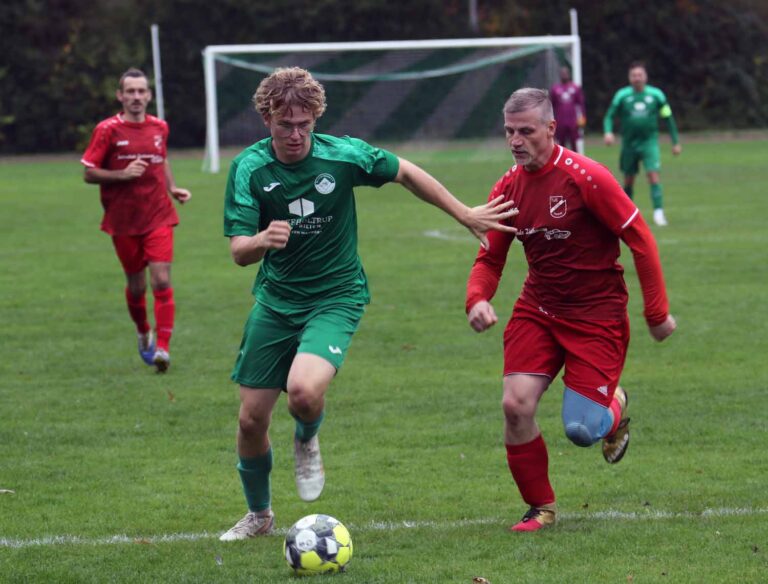 Stockums Angreifer Paul Arnts musste in Hamm als Torwart aushelfen. Foto: Wagner