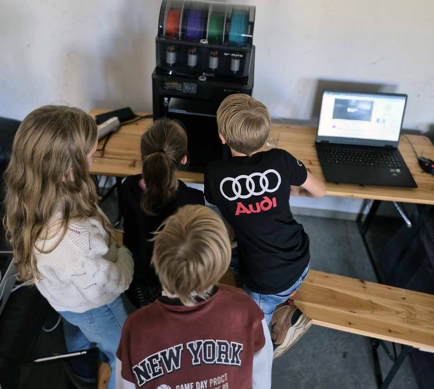 In den vergangenen Herbstferien gab es viele Aktionen für Kinder und Jugendliche im JuWeL. Fotos: Jugendhilfe