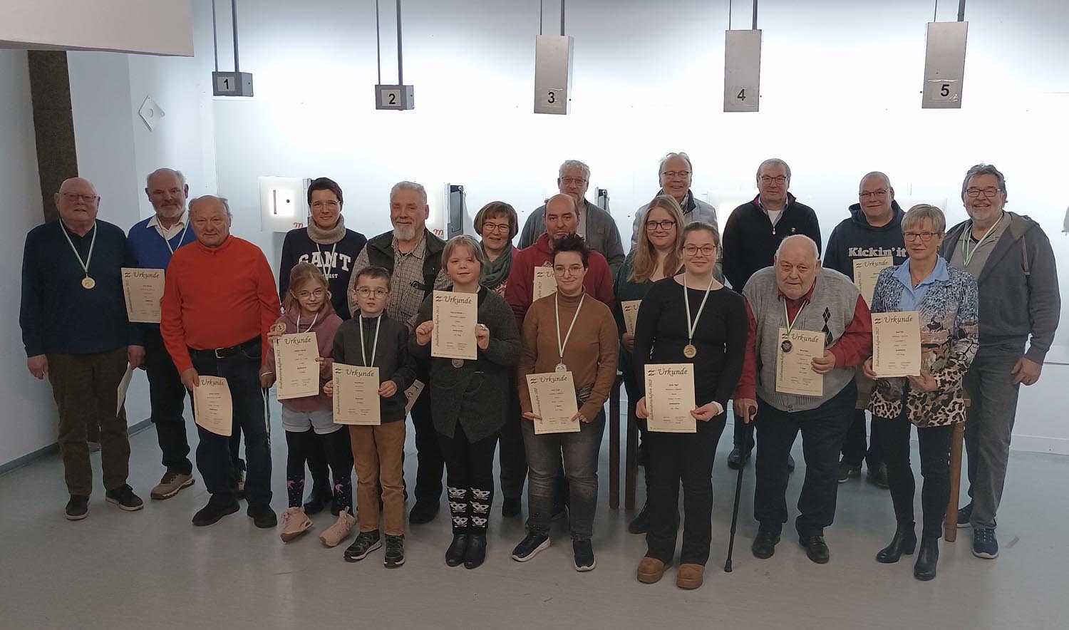 Der Stadtsportverband führte die Ehrungen der Titelkämpfe im sportlichen Schießen durch. Foto: SSV