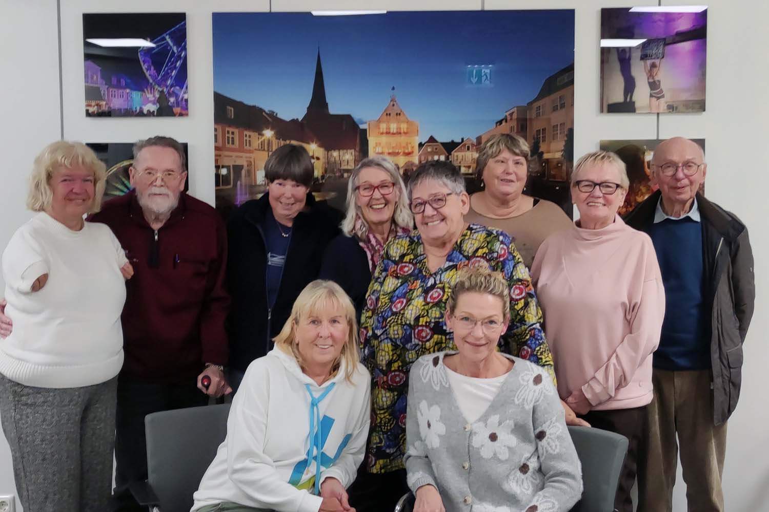 Inge Freitag (links, sitzend) und Martina Wünsch wurden als neue Vorsitzende des Beirates für Inklusion und Seniorenarbeit gewählt. Foto: Stadt Werne