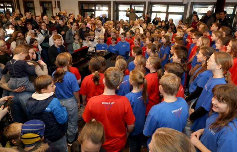 Massenandrang: Aktionstag am GSC lockt mit Musik und Experimenten