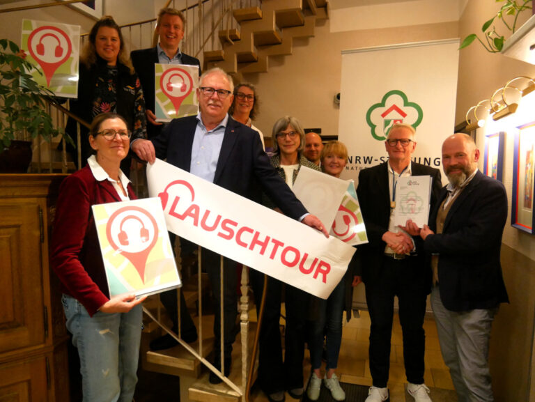 Gemeinsame Sache: Mit 10.000 Euro von der NRW-Stiftung und weiteren Spenden aus der Stadtgesellschaft wird das Lauschtour-Projekt initiiert. Fotos: Gaby Brüggemann