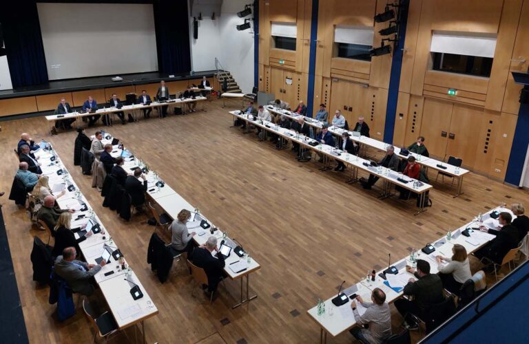 In 13 Fachausschüssen werden in der neuen Legislaturperiode Ratsmitglieder und sachkundige Bürger Werner Themen beraten. Foto: Wagner