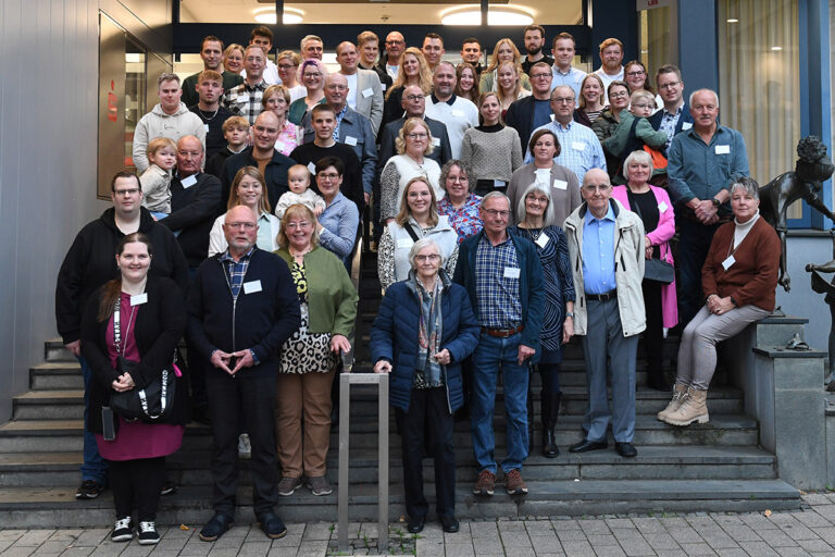 Regelmäßig kommen die Mitglieder der Familie Weidemann zum großen Generationentreffen zusammen. In diesem Jahr fanden 59 Personen den Weg nach Werne. Foto: MSW