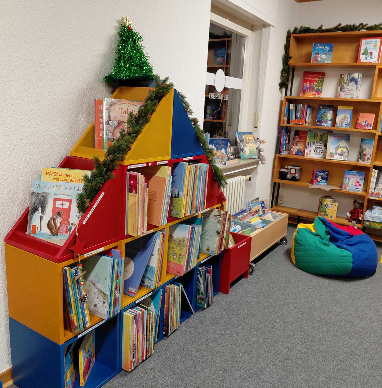 Die Bücherei St. Sophia befindet sich in der Kirchstraße 4a in Stockum. Foto: privat