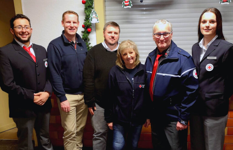 Der Vorstand des DRK-Ortsvereins Werne um den Vorsitzenden Martin Pausch (2. von rechts). Foto: privat