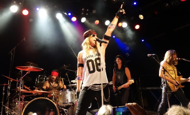 Glam-Metal, Elektropop und Comedy: Acts für Freilichtbühne stehen fest