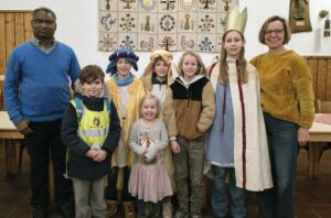 Die Sternsinger bereiten sich mit viel Freude auf die große Aktion vor. Foto: Johanna Glowacki