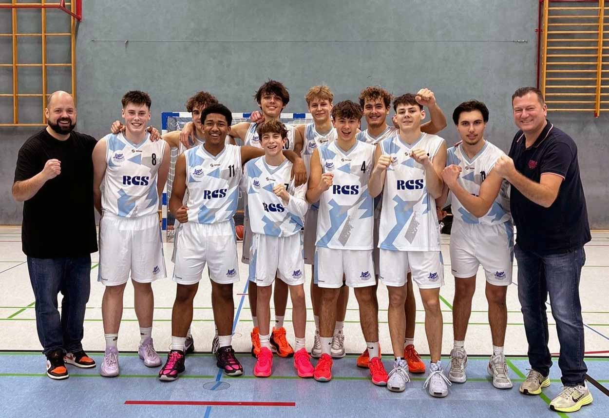 Als Aufsteiger sind die U18-Jungen der LippeBaskets noch ungeschlagen in der Regionalliga. Foto: Verein