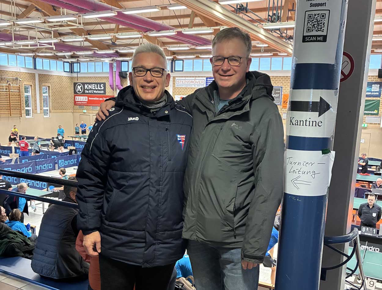 WSC-Routinier Renee Bieder (links) und sein Doppelpartner Frank Heinrich von der TTC SG Selm zogen sich bei den Westdeutschen Meisterschaften achtbar aus der Affäre. Foto: Verein 