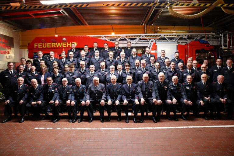 Auf viele Einsätze und Aktivitäten im Jahr 2025 blickten die Mitglieder des Löschzugs Mitte zurück. Fotos: Freiwillige Feuerwehr Werne