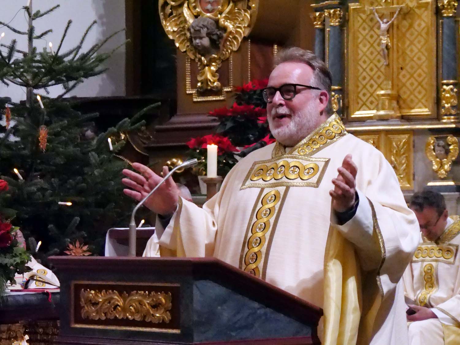 Bruder Harald Weber danke ausdrücklich der Gemeinde für die große Unterstützung, die er seitens des ehrenamtlichen Engagements in Werne erlebt habe. Foto: Schwarze