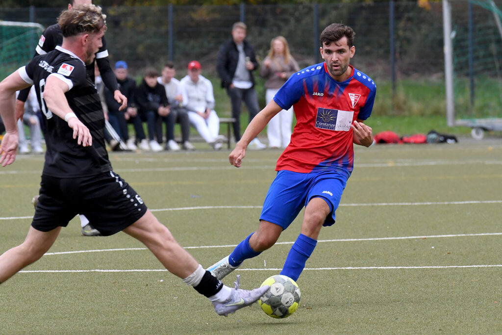 Voller Einsatz in Hamm: Leon Becker und der Werner SC feierten am Sonntag den ersten Dreier nach fünf Spielen. Archivfoto: MSW