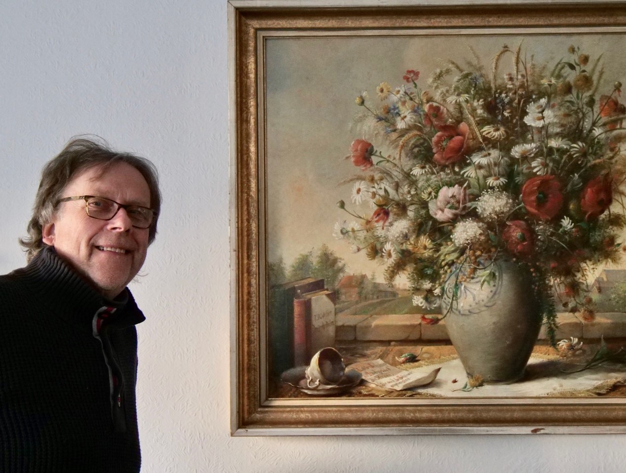 Clemens Overmann freut sich über sein Repke-Bild mit lokalem Bezug. Foto: Schwarze