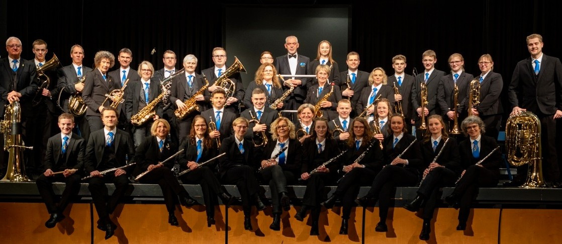 Bekannt und beliebt: Die Blaskapelle Schwartländer spielt zum Konzert an der Saline auf. Foto: Isabel Schütte