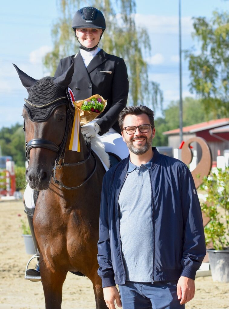 Bürgermeister Lars
Hübchen gehörte zu den ersten Gratulanten