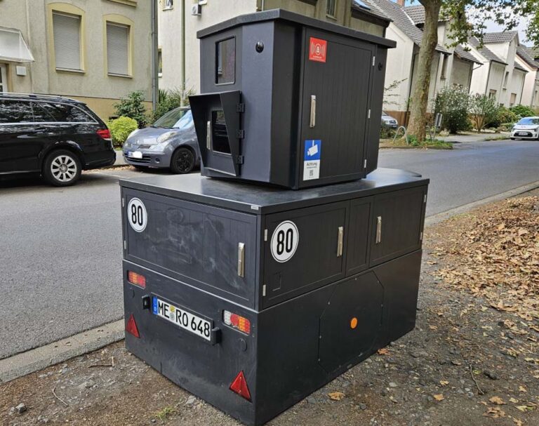 Stadt Lünen nimmt zweiten Enforcement Trailer „Maja“ in Betrieb