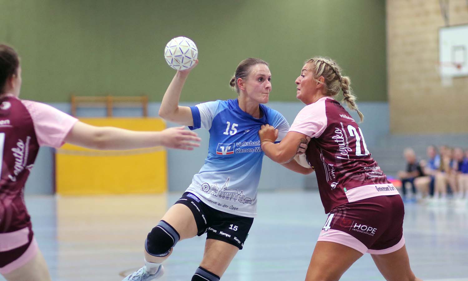 Martha Wegemann überzeugte beim Sieg der TV Werne Handballfrauen mit acht Toren. Foto: Wagner
