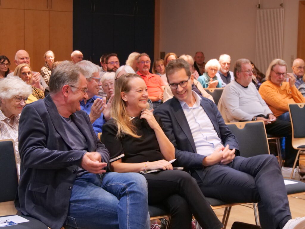 Der Demokratieabend zum Semsterbeginn der VHS im Kolpingsaal war gut besucht. Foto: Schwarze